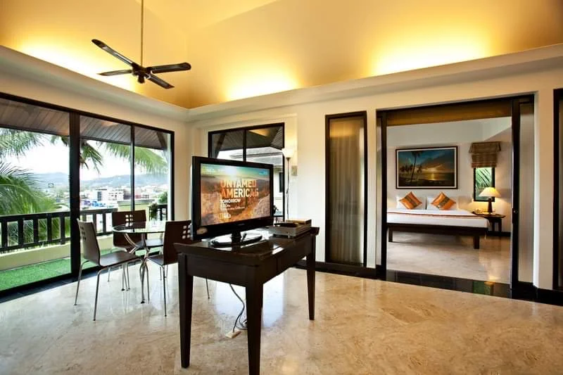 A spacious suite for a relaxing Phuket stay